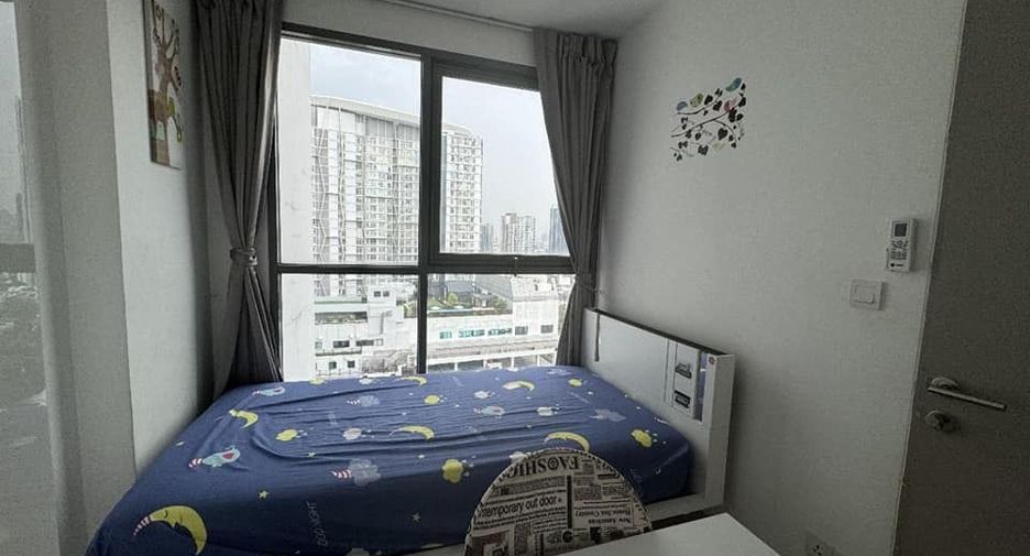 For rent 2 bedrooms condo in Phra Khanong, Bangkok
