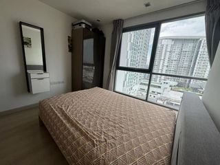 For rent 2 bedrooms condo in Phra Khanong, Bangkok