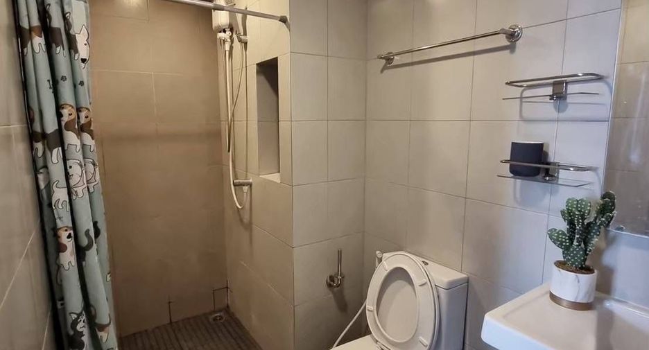 Wohnung zur Miete mit 1 Zimmer in Bang Na, Bangkok