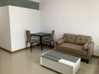 Condo en alquiler de estudio en Bang Kho Laem, Bangkok