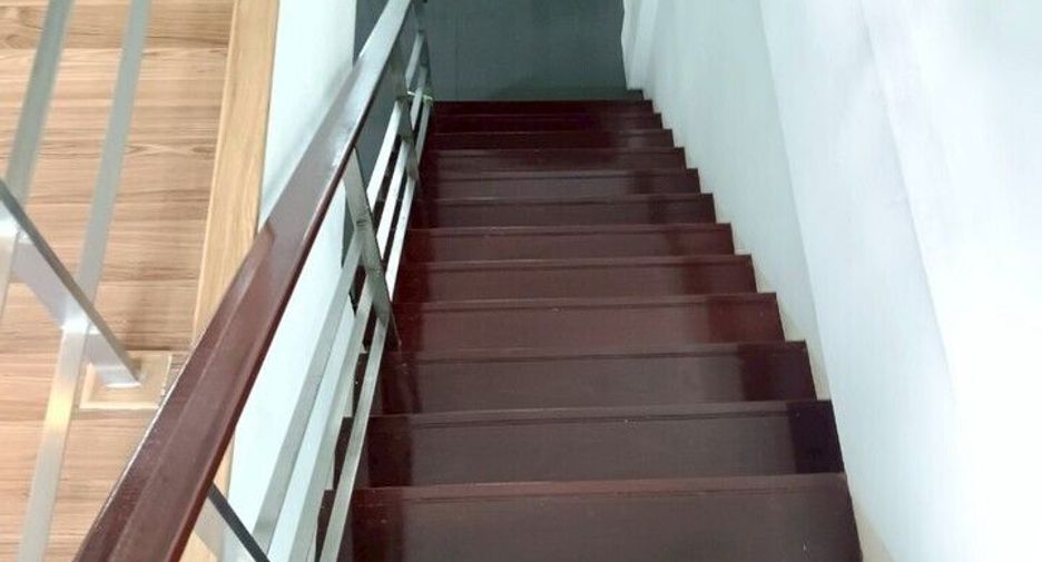 For sale 3 bedrooms townhouse in Don Mueang, Bangkok