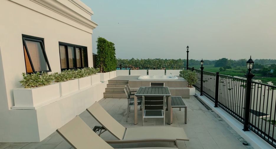 For sale 6 bedrooms hotel in Bang Bon, Bangkok