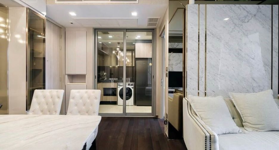 For sale 2 bedrooms condo in Pathum Wan, Bangkok