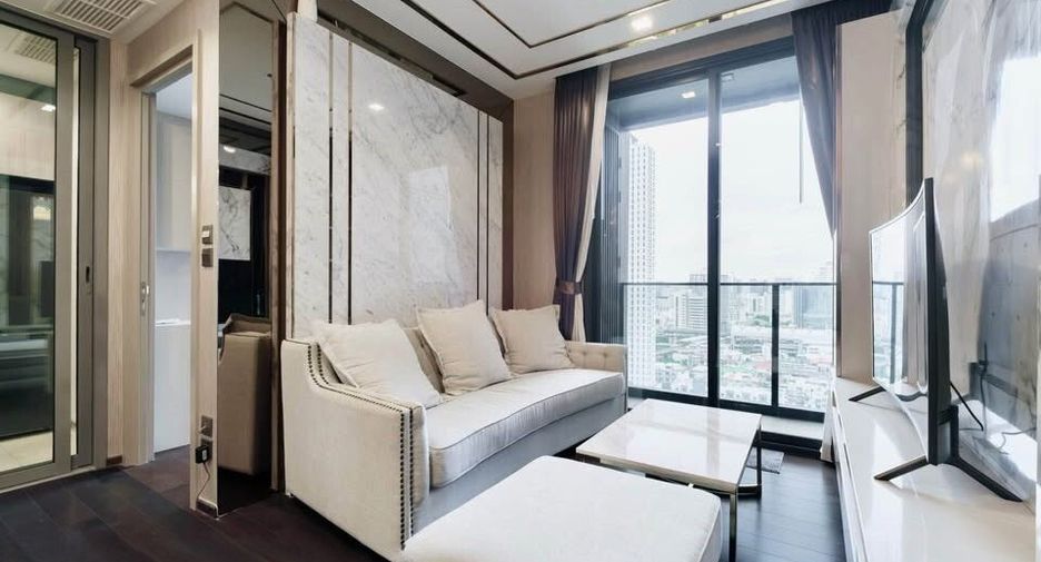 For sale 2 bedrooms condo in Pathum Wan, Bangkok