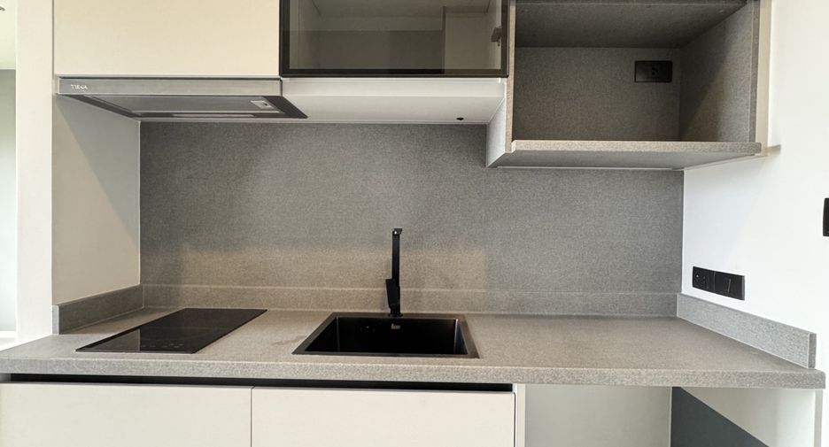 For sale studio condo in Bang Kho Laem, Bangkok