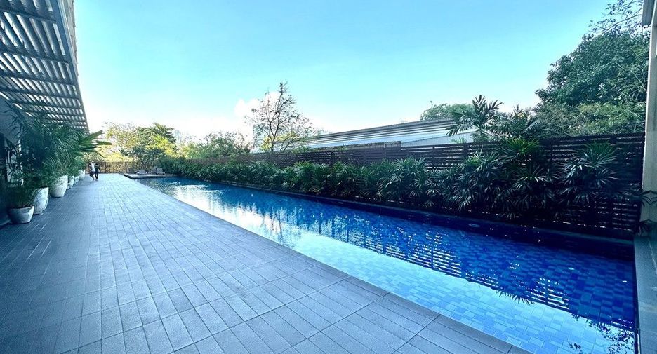 For sale 2 ベッドルーム condo in Yan Nawa, Bangkok
