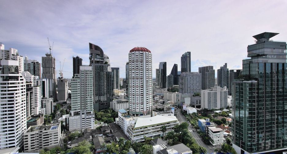 For sale 1 bed condo in Watthana, Bangkok