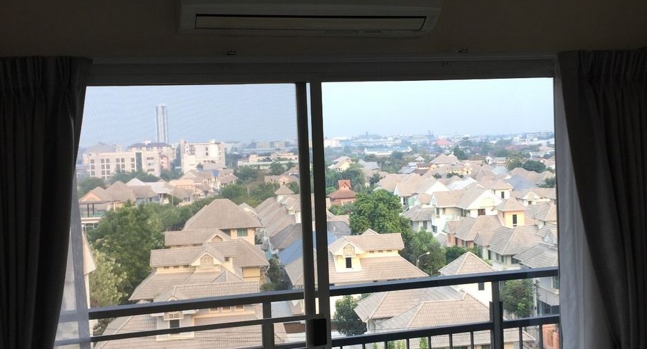 For rent 2 bedrooms condo in Phra Khanong, Bangkok
