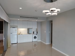 Condo en venta de 2 habitaciones en Yan Nawa, Bangkok