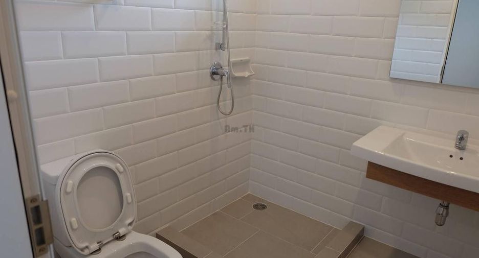 For sale 4 bedrooms house in Prawet, Bangkok