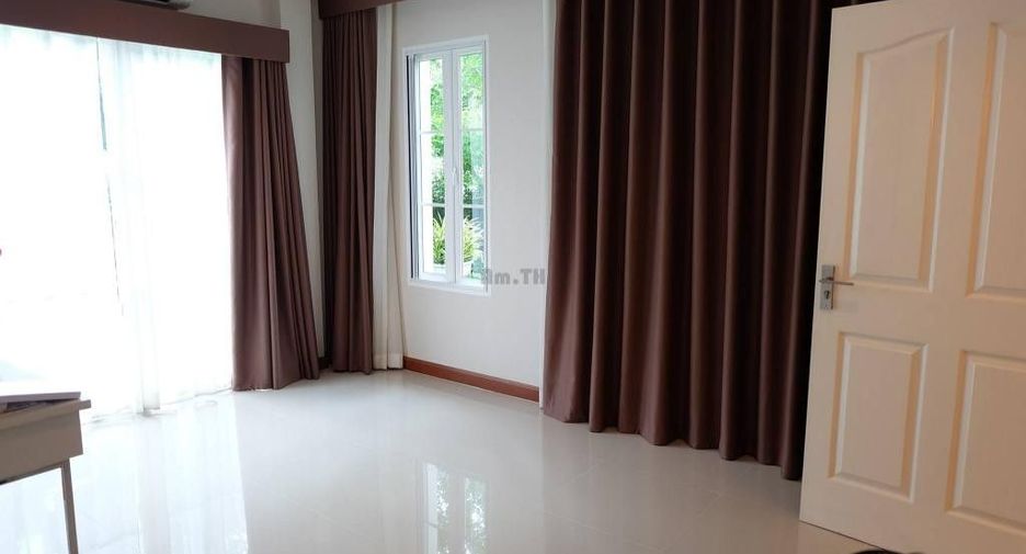 For sale 4 bedrooms house in Prawet, Bangkok