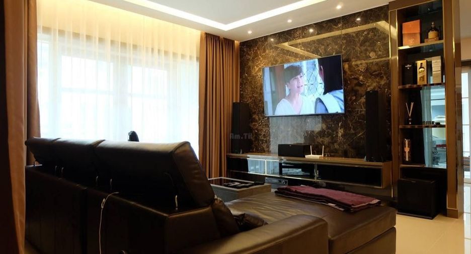 For sale 4 bedrooms house in Prawet, Bangkok