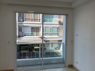 Продажа и аренда 3 спальни таунхаус в Буенг Кум, Бангкок