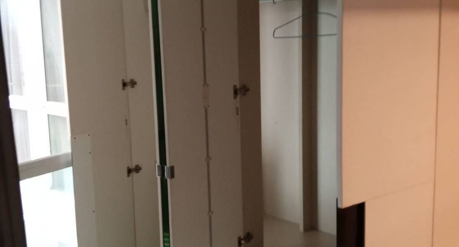 À louer 1 chambre condo à Huai Khwang, Bangkok