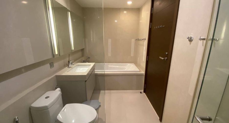 À louer 3 chambres condo à Watthana, Bangkok