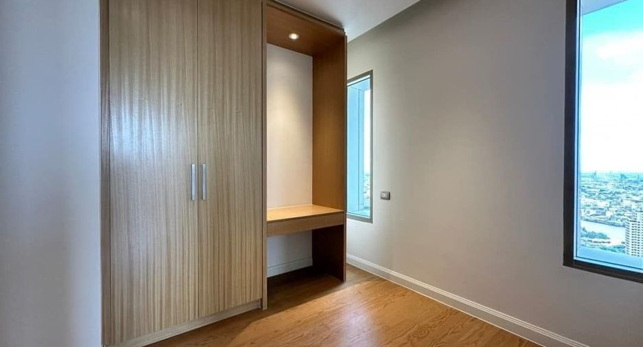 Wohnung zum Kauf mit 4 Zimmer in Khlong San, Bangkok