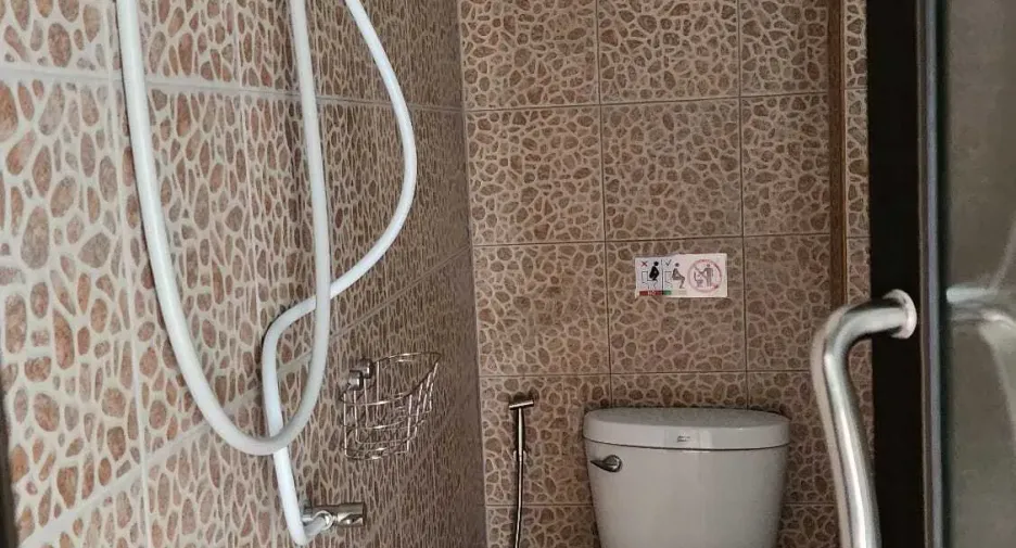 For sale and for rent 13 bedrooms hotel in Mueang Phuket, Phuket