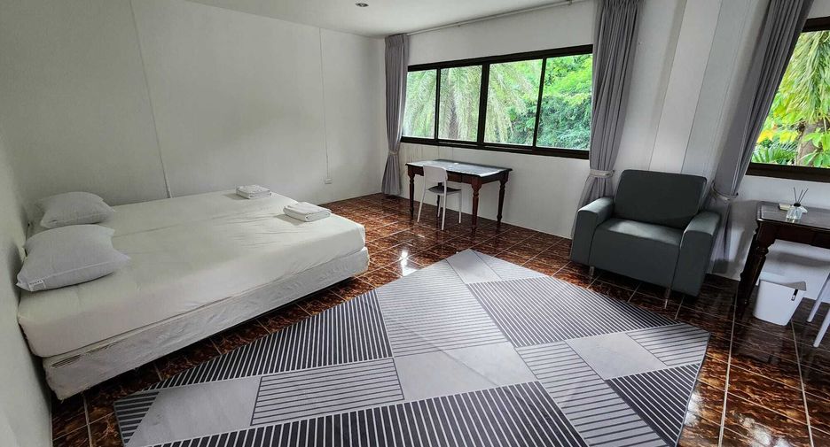 For sale and for rent 13 bedrooms hotel in Mueang Phuket, Phuket
