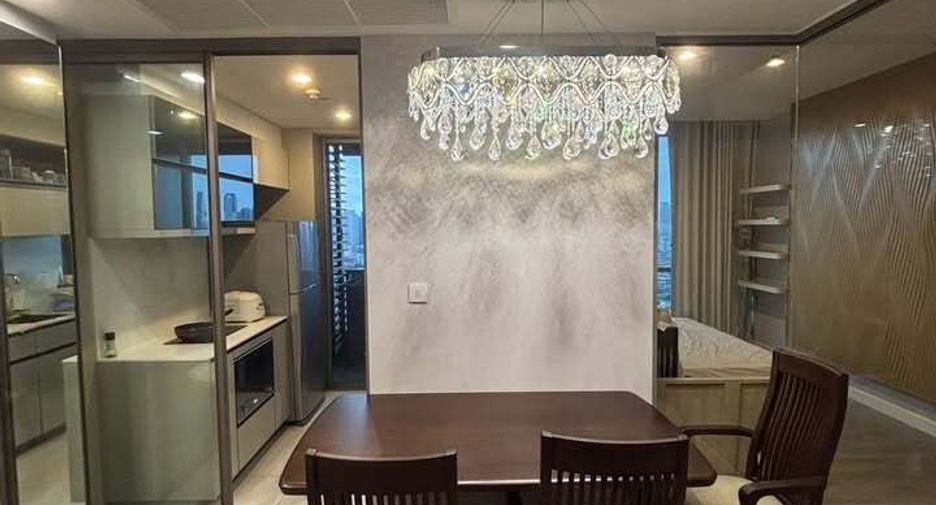 For sale 1 bed condo in Bang Rak, Bangkok