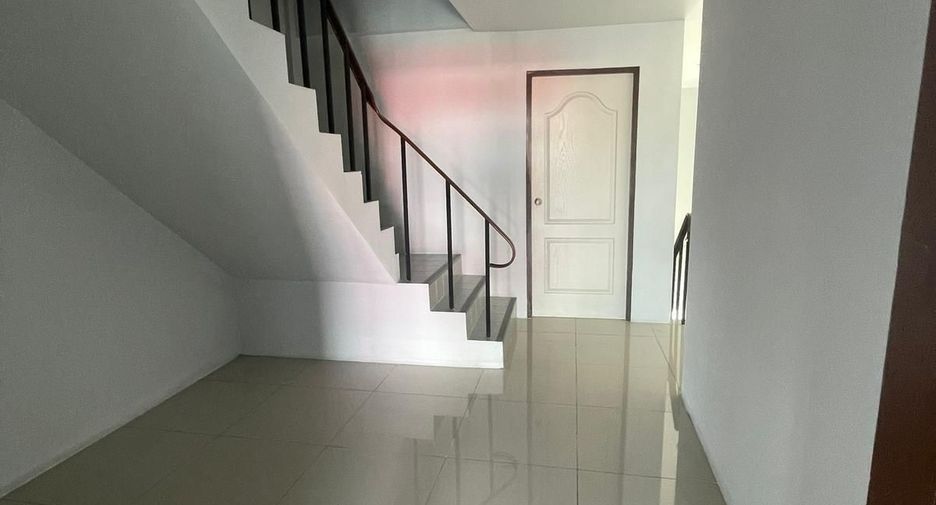 For sale and for rent 4 bedrooms retail Space in Mueang Phuket, Phuket