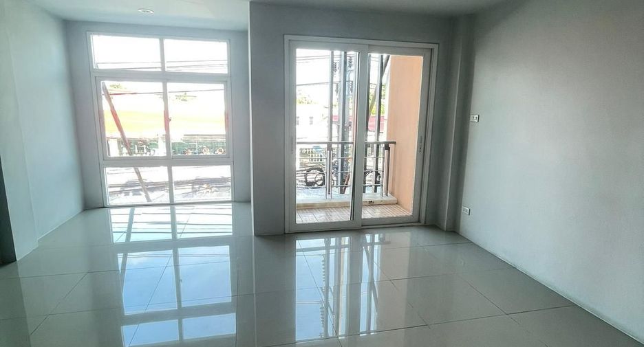 For sale and for rent 4 bedrooms retail Space in Mueang Phuket, Phuket