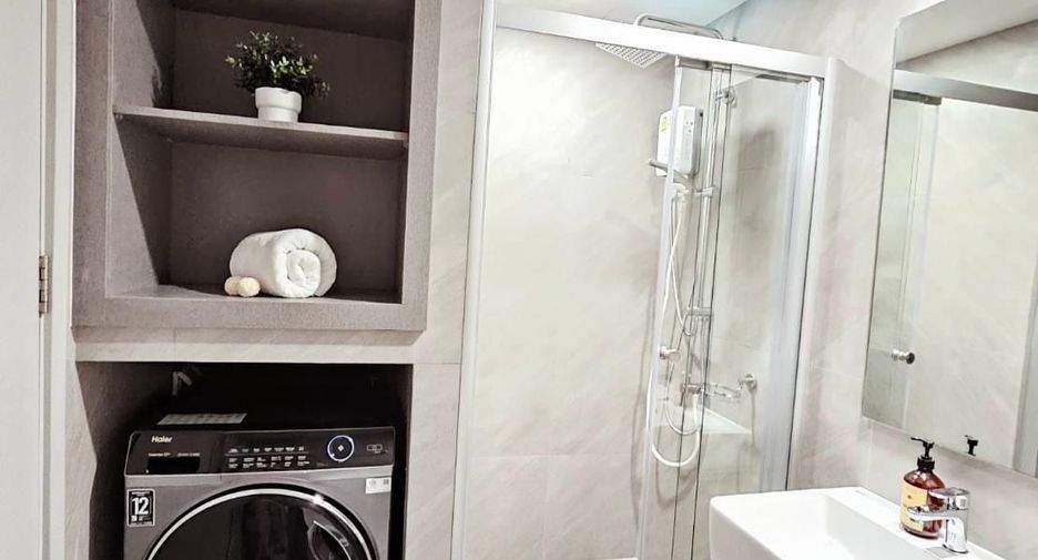 For rent studio condo in Bang Rak, Bangkok
