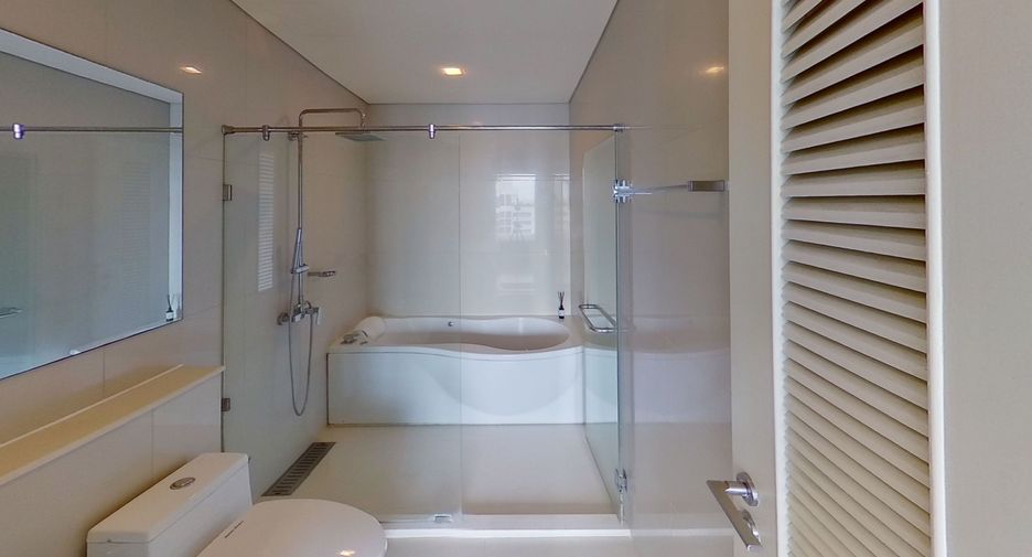 For rent 1 bed condo in Watthana, Bangkok