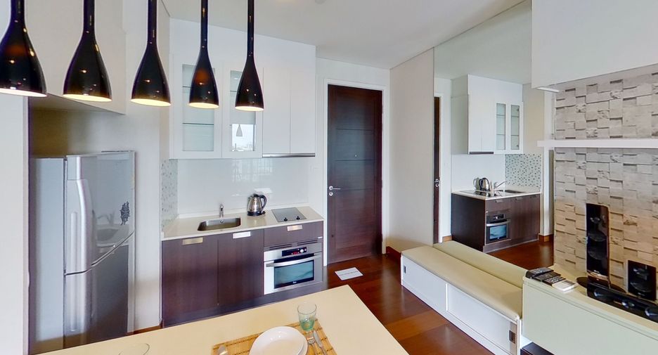 For rent 1 bed condo in Watthana, Bangkok