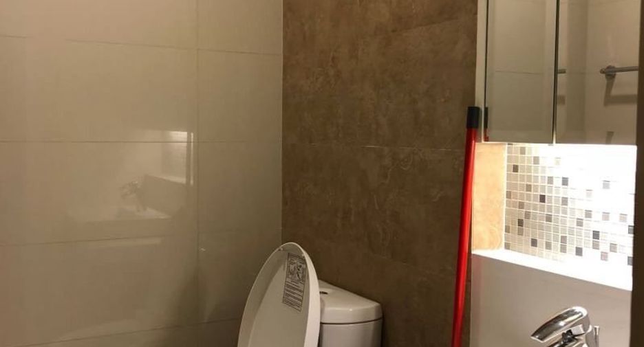 For rent 2 ベッドルーム condo in Khlong Toei, Bangkok