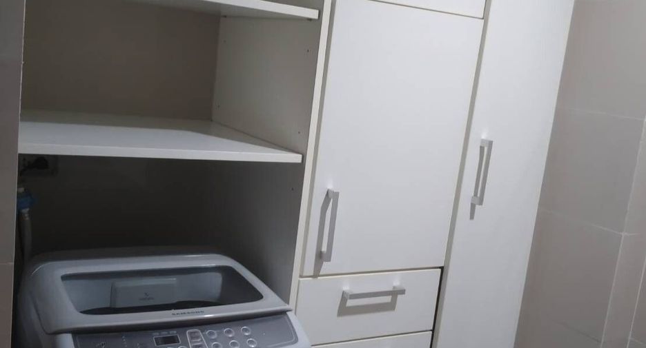 Wohnung zur Miete mit 1 Zimmer in Dusit, Bangkok