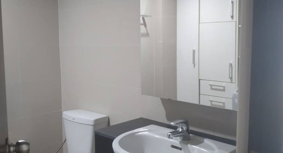 Wohnung zur Miete mit 1 Zimmer in Dusit, Bangkok