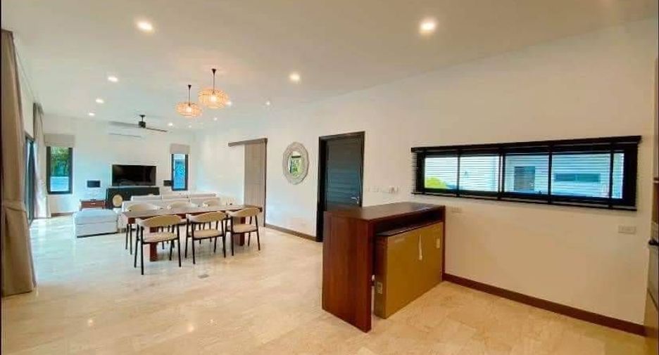 For sale and for rent 2 bedrooms villa in Mueang Phuket, Phuket