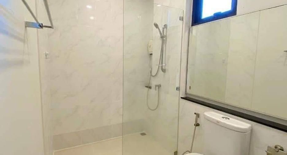 For sale and for rent 2 bedrooms villa in Mueang Phuket, Phuket