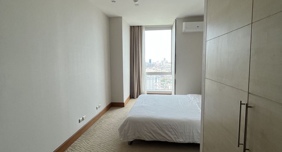 For rent 2 ベッドルーム condo in Sathon, Bangkok