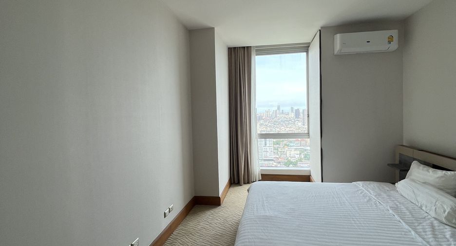 For rent 2 ベッドルーム condo in Sathon, Bangkok