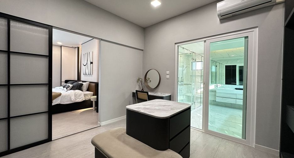 For rent 5 bedrooms house in Prawet, Bangkok