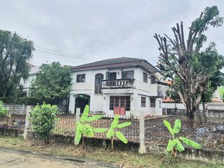 For sale 4 bedrooms house in Lak Si, Bangkok