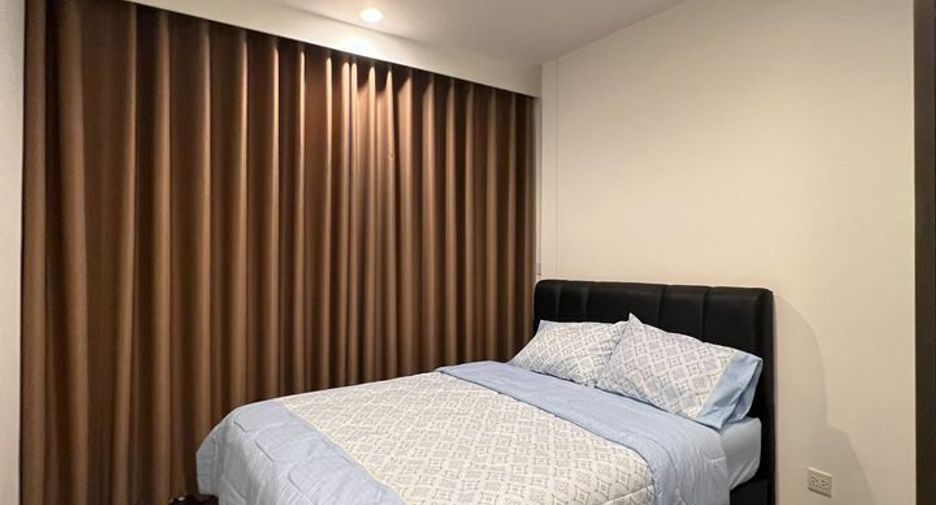 For rent 2 bedrooms condo in Bang Na, Bangkok