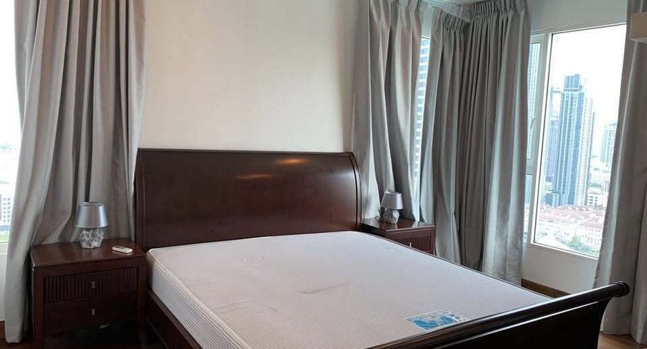 ให้เช่า 4 ห้องนอน คอนโด ใน วัฒนา, กรุงเทพฯ