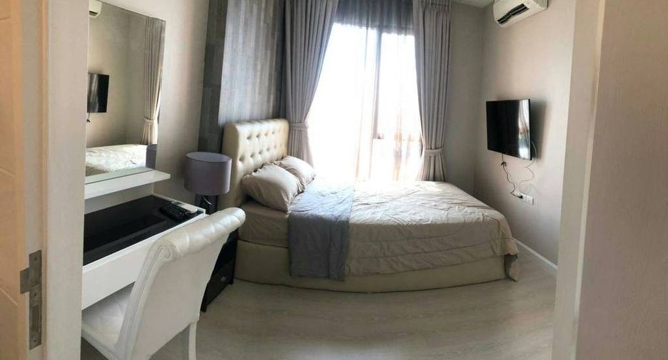 For sale and for rent 3 bedrooms condo in Watthana, Bangkok