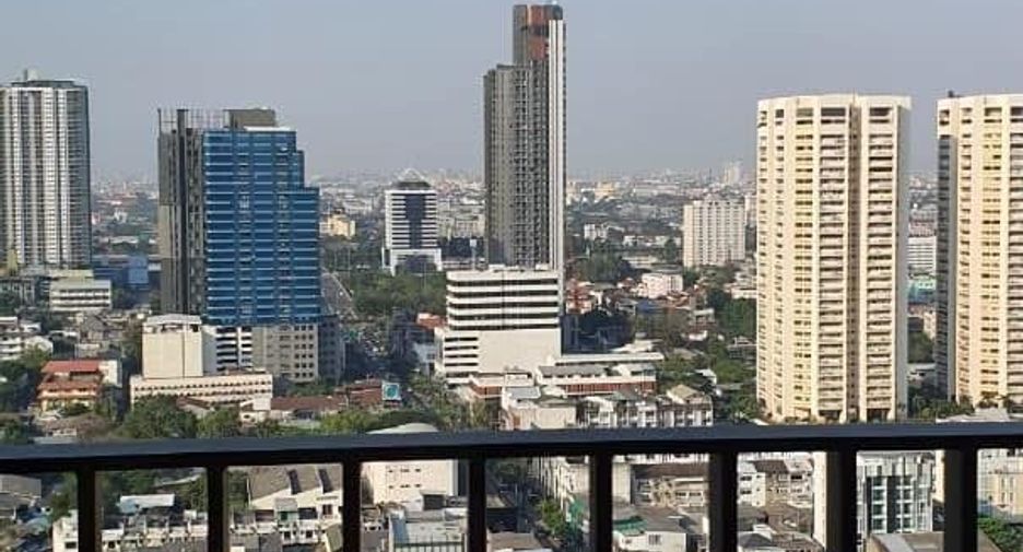 Wohnung zur Miete mit 2 Zimmer in Watthana, Bangkok
