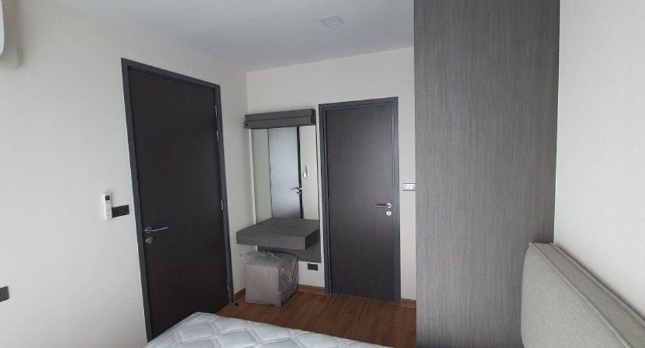 For rent 1 bed condo in Bangkok Noi, Bangkok