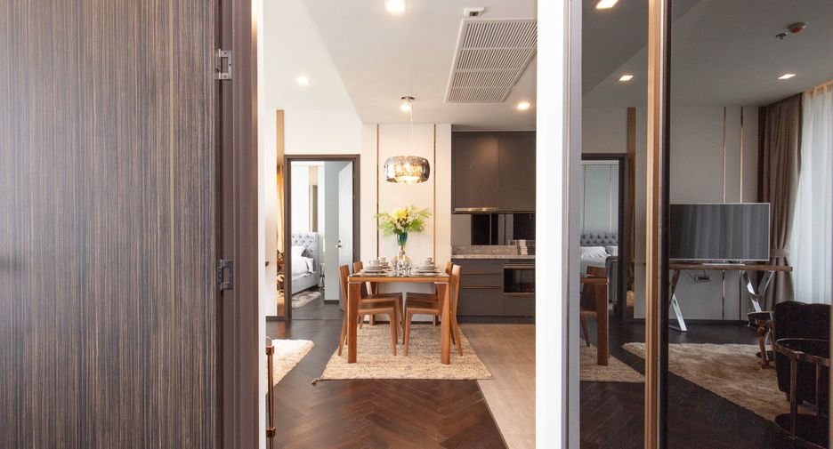 For rent 2 bedrooms condo in Phaya Thai, Bangkok