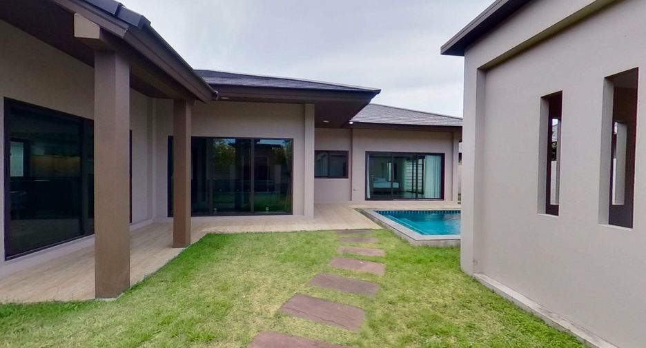 Casa en venta de 3 habitaciones en Bang Lamung, Chonburi