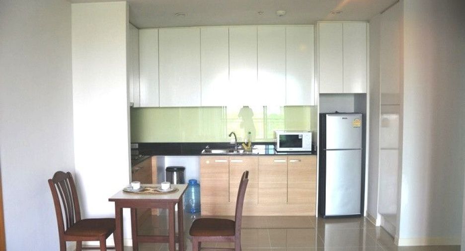 À louer 1 chambre condo à Watthana, Bangkok