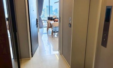 For sale 1 bed condo in Sathon, Bangkok