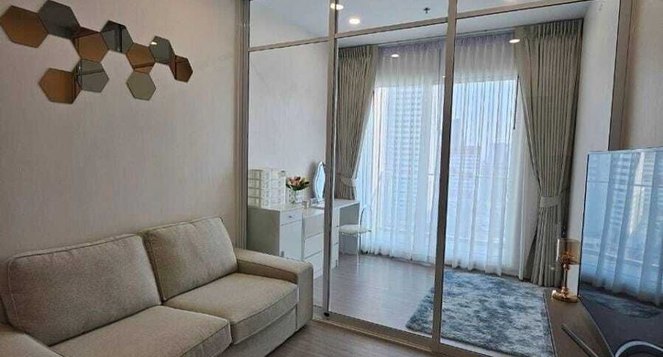 For rent 1 bed condo in Bang Rak, Bangkok