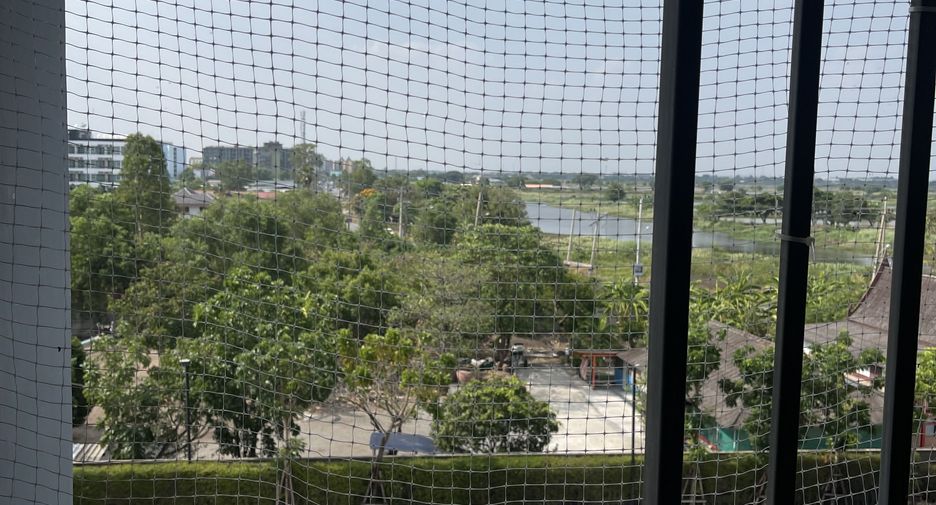 For sale 1 bed condo in Bang Bo, Samut Prakan