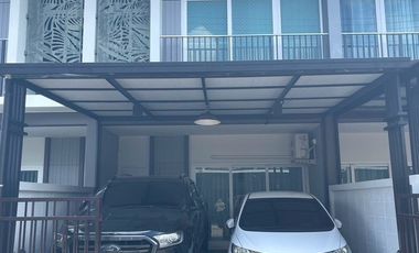 Casa en alquiler de 3 habitaciones en Thalang, Phuket