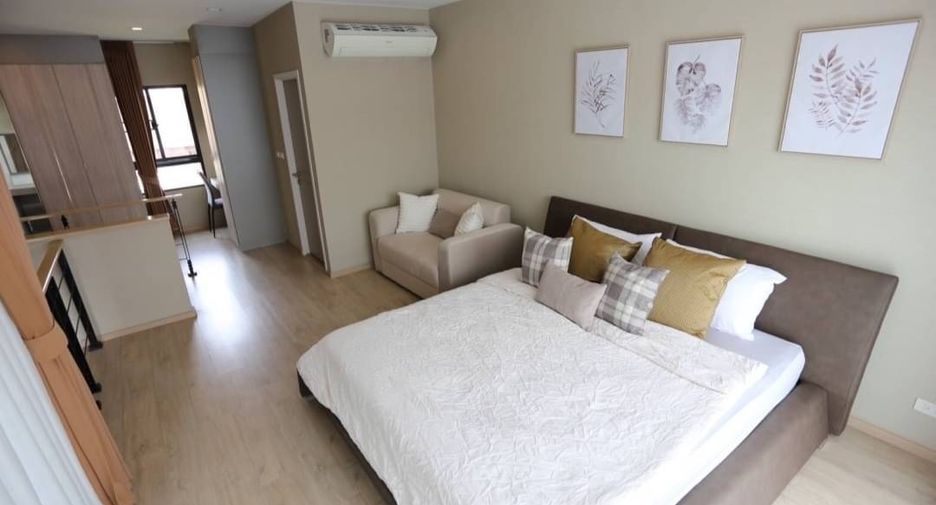 Reihenhaus zur Miete mit 3 Zimmer in Suan Luang, Bangkok
